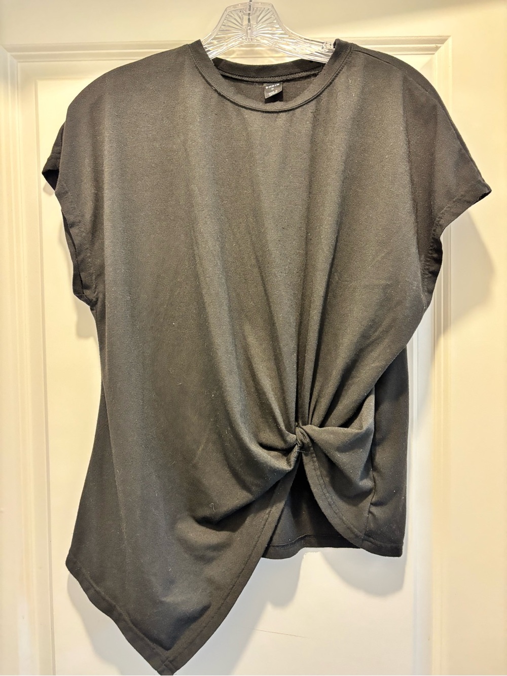 SHEIN Black Twist-Knot Short Sleeve Tee